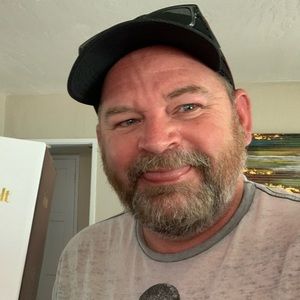 Meet your Posher, Todd